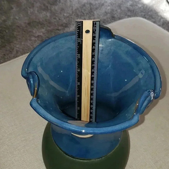 Vintage Jack o' Patsy Pottery Vase Made in Ireland - Picture 6 of 6